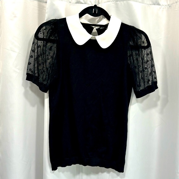 Woman’s size XS sweater with mesh sleeves, collar neck. - Picture 1 of 6